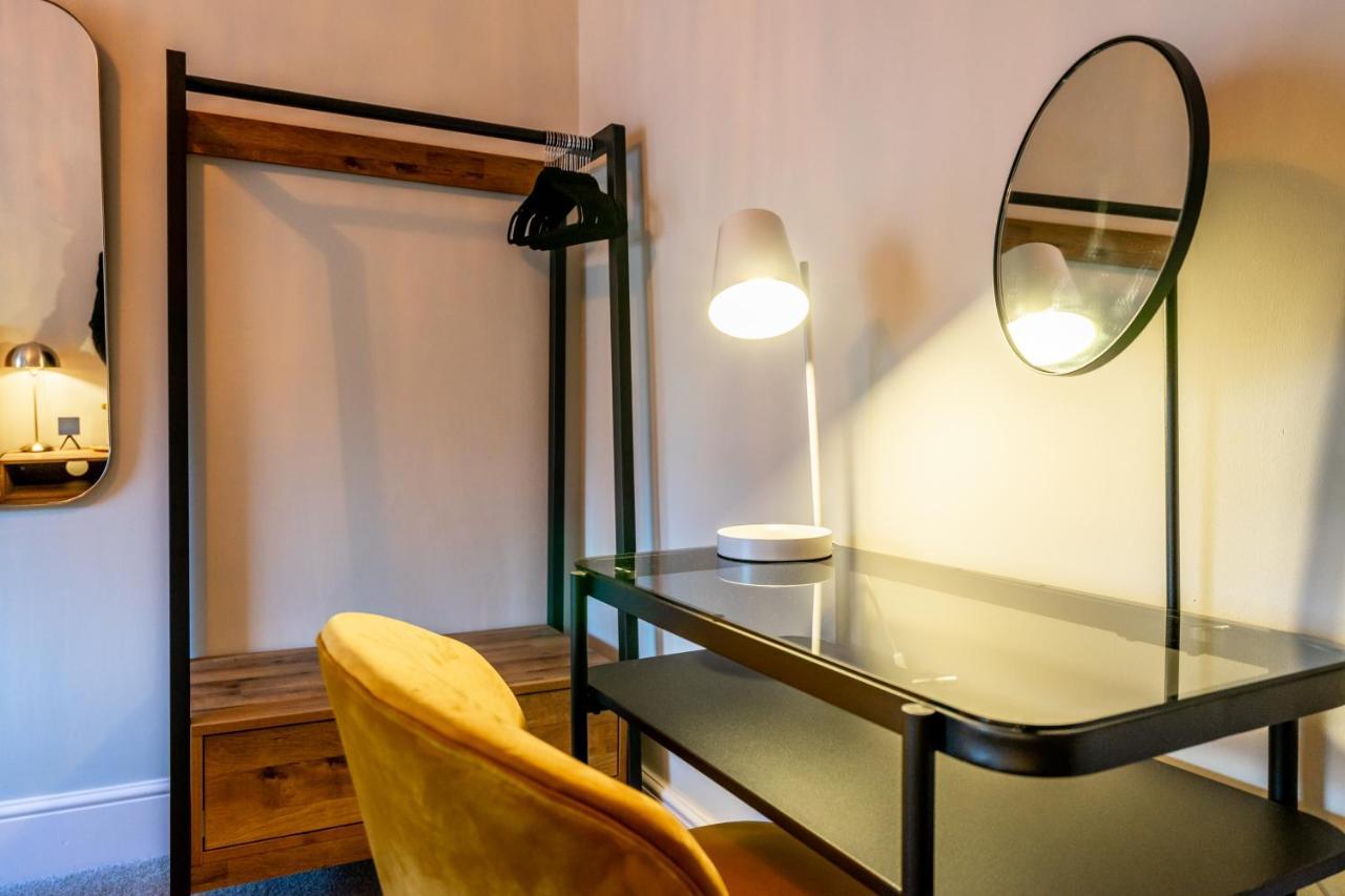 Maggie'S Place York Bagian luar foto